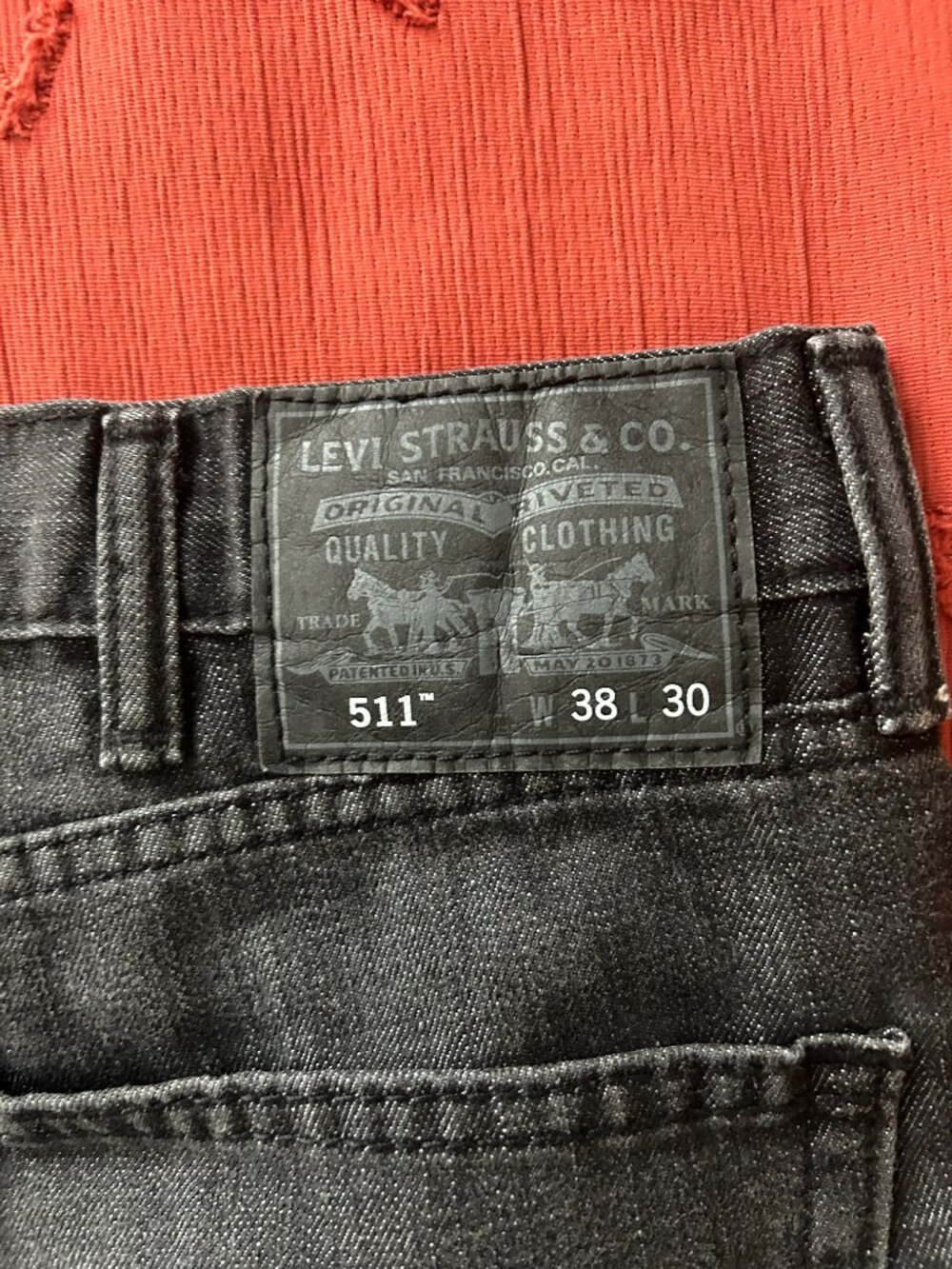 Levi 511 black jeans 38 x 30"